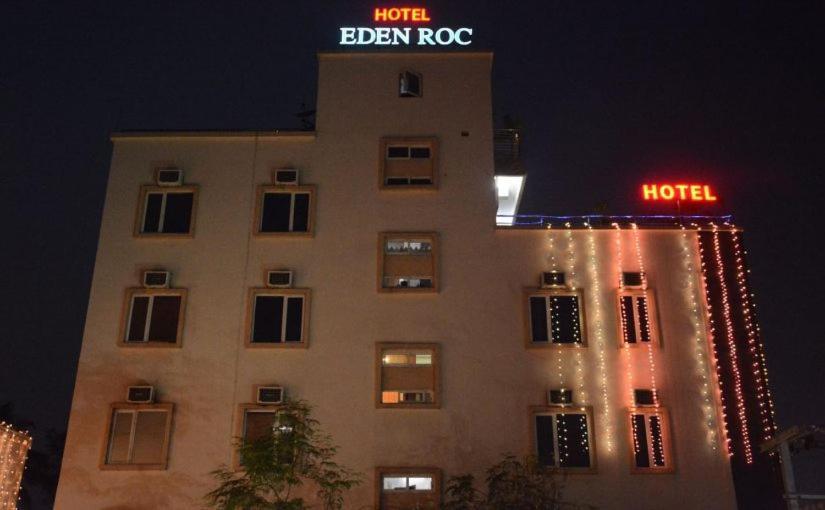 Hotel Eden Roc Bhubaneswar Bagian luar foto